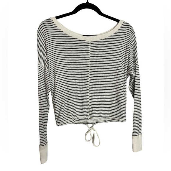 Abercrombie & Fitch Preppy Long Sleeve Striped Tie Front Top Women’s XS - Picture 5 of 10